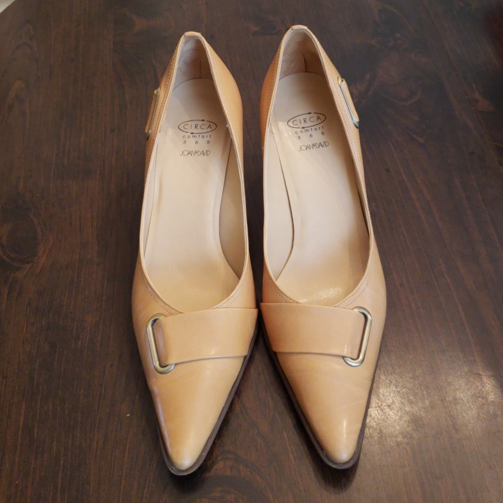 Circa Comfort 365 Joan & David Pumps